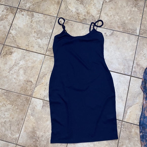 dress pretty little thing - Picture 2 of 2